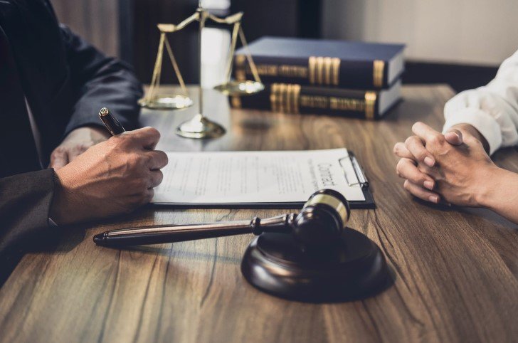 Discover Comprehensive Legal Support: Criminal Lawyer Services in Gulf Shores, AL